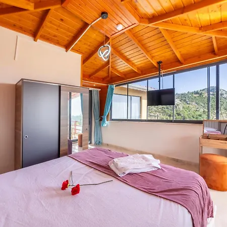 Orpheus - Kalkan, Islamlar Kaş