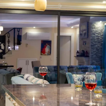 Villa Orpheus - Kalkan, Islamlar