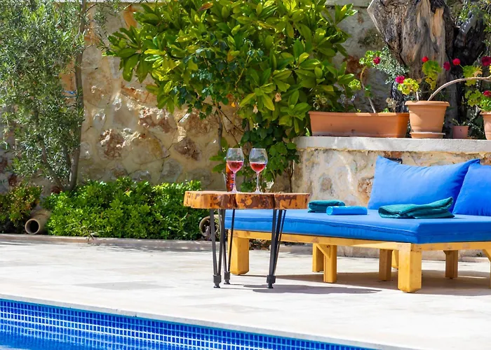 Orpheus - Kalkan, ıslamlar Kaş