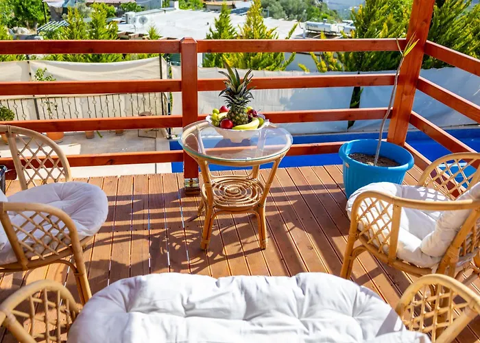 Orpheus - Kalkan, ıslamlar