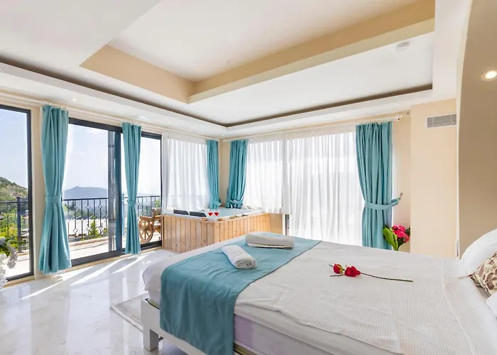 Orpheus - Kalkan, ıslamlar