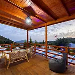 Willa Orpheus - Kalkan, Islamlar