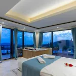 Willa Orpheus - Kalkan, Islamlar *